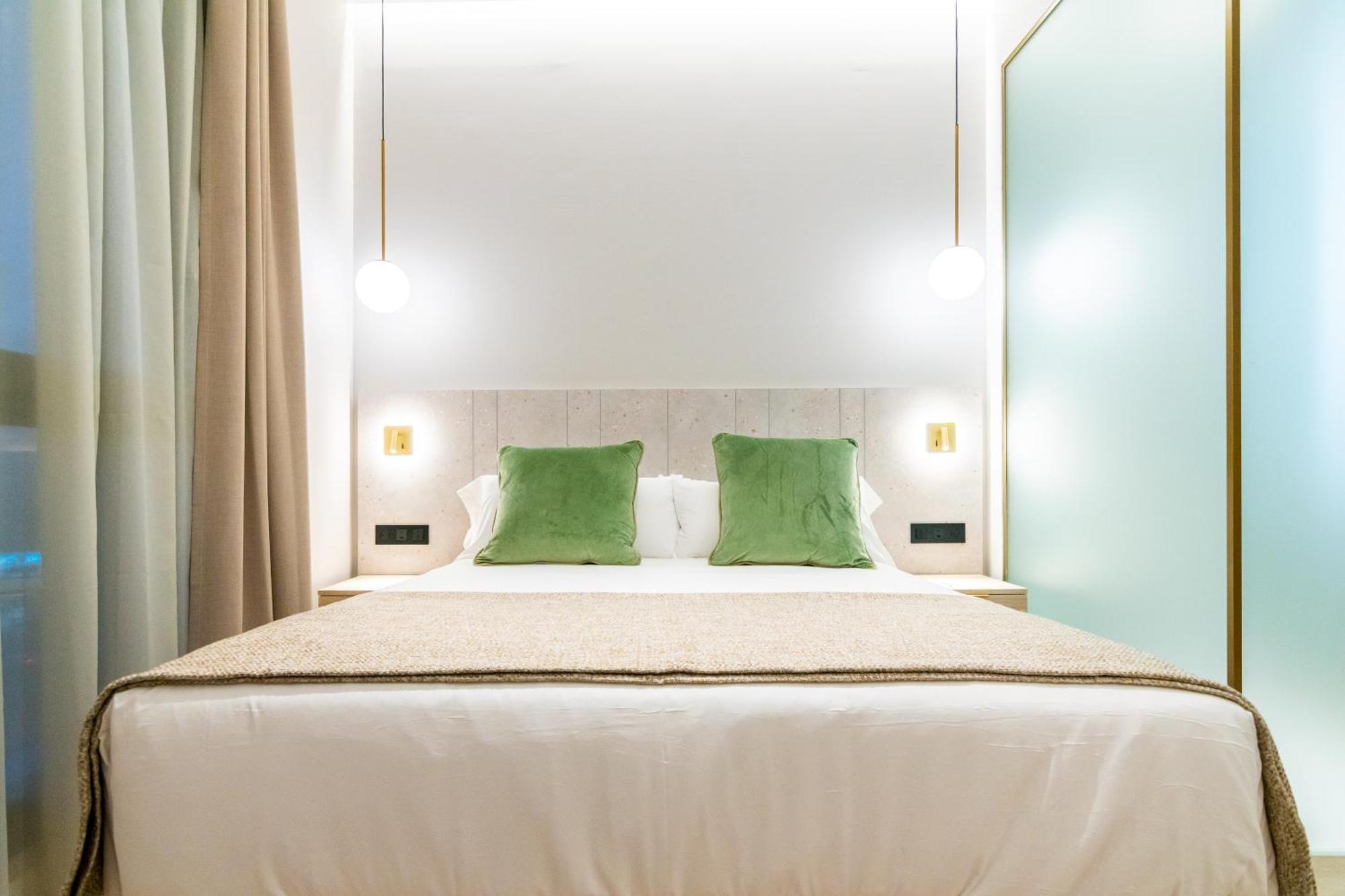 Hotel Malaga Vibes ภายนอก รูปภาพ